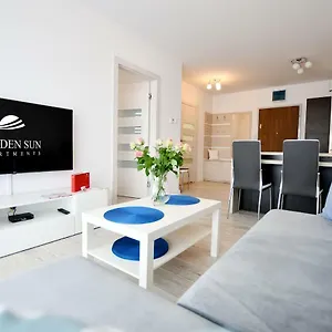 Apartament Błękitne Wybrzeże- Z Garażem , Kołobrzeg Polska